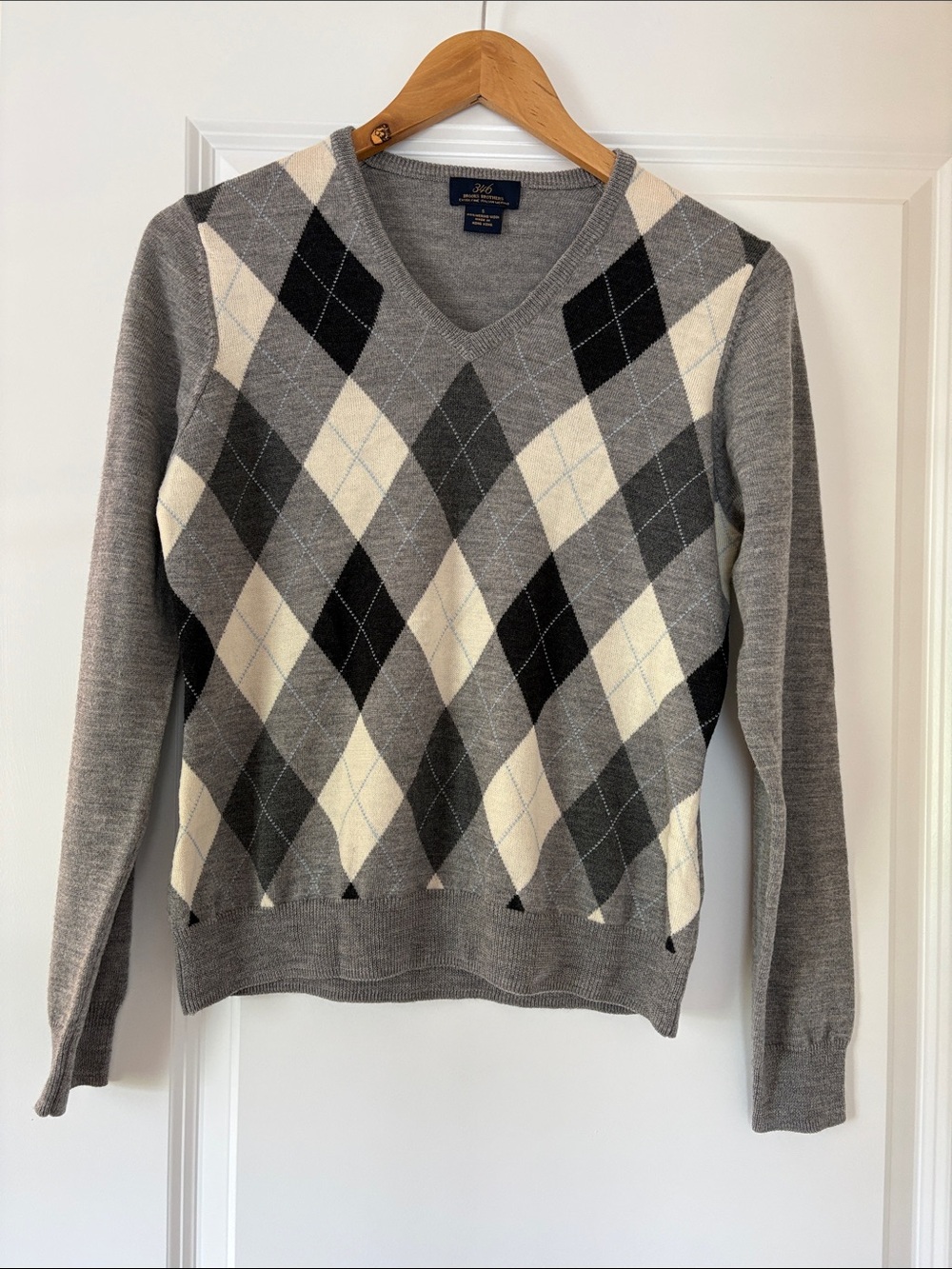 Men's Argyle V-Neck Sweater - Gray, Black & Cream